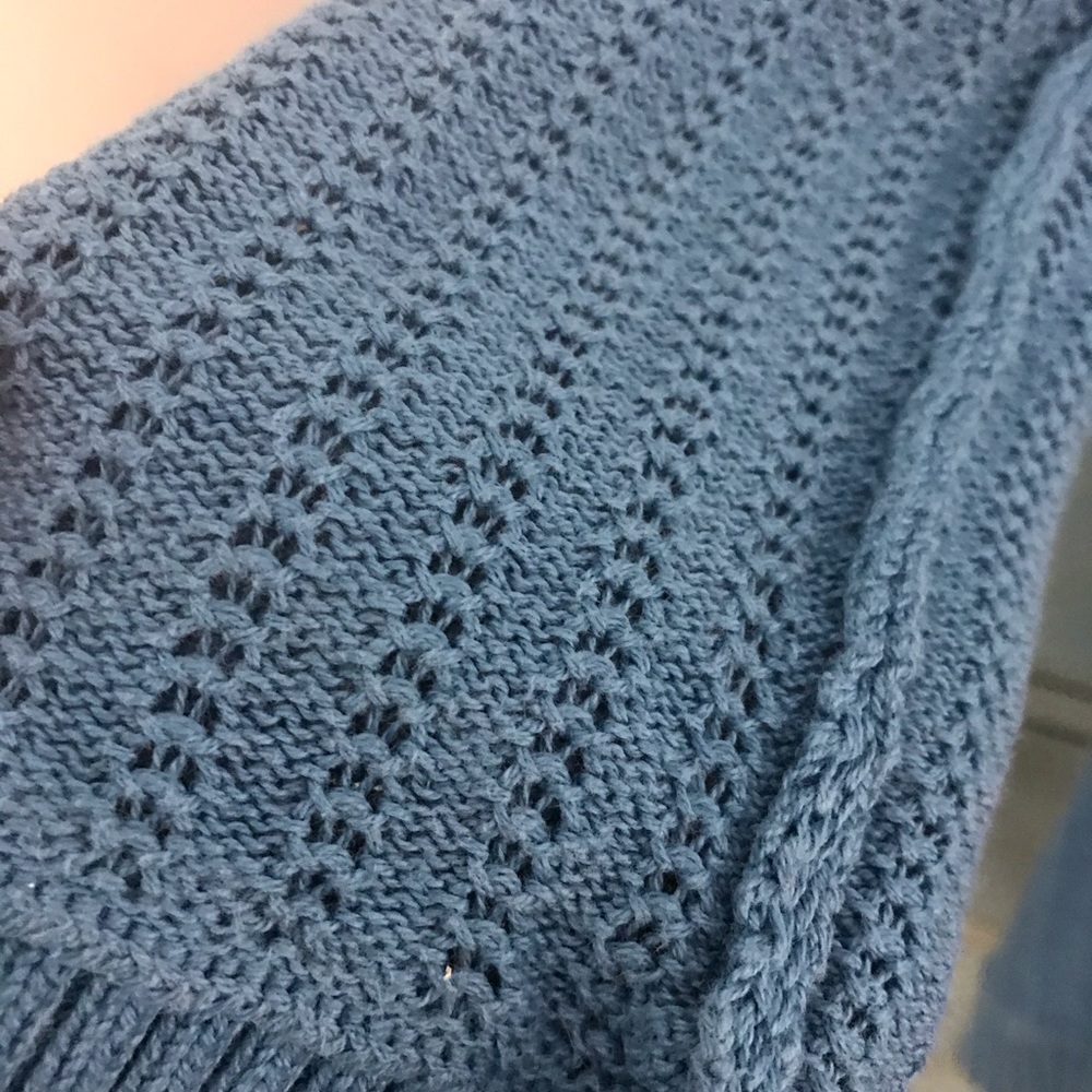 Sweater - Picture 5 of 6